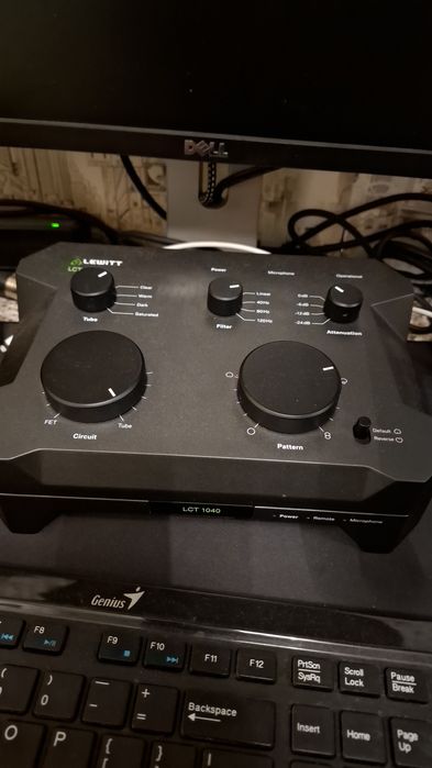 Universal audio Bock 187 Lewitt 1040 microfon studio inregistrari