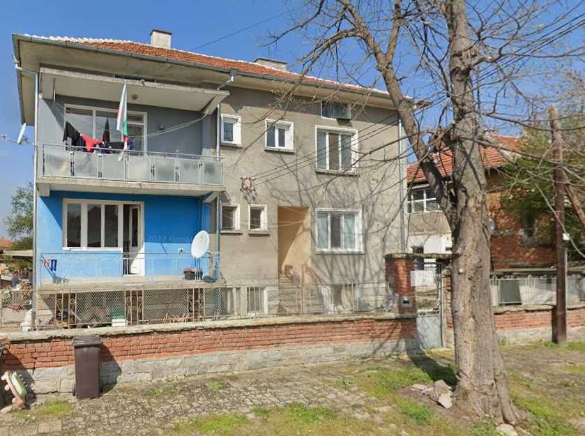 Продава се Къща в Елхово - 250 кв.м за 82 €/кв.м - Снимка #1