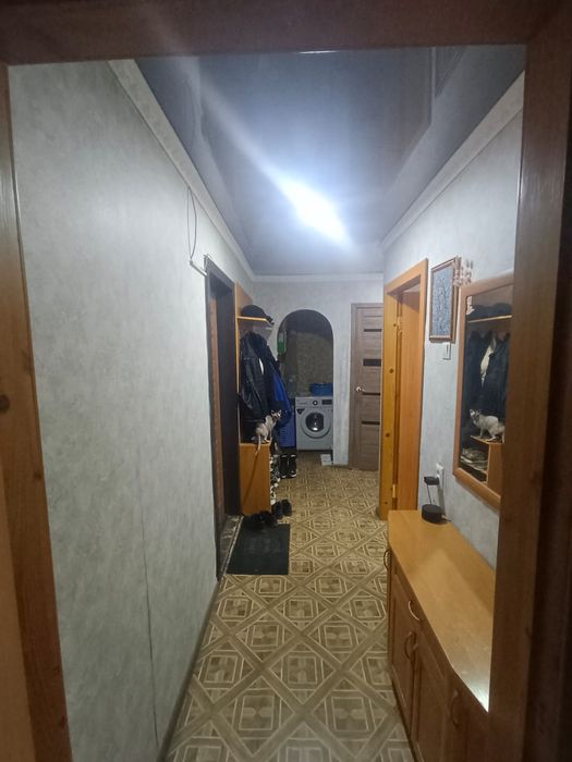 Продам 2-ух комнатную квартиру