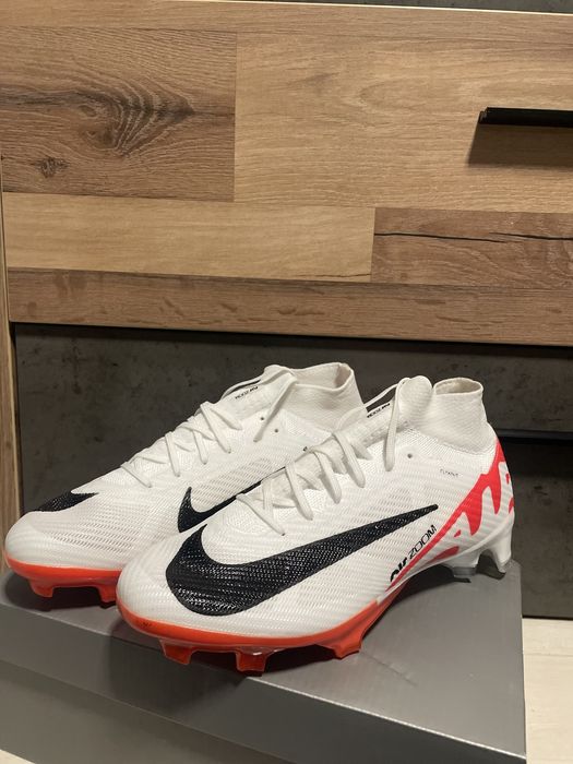 Nike Superfly 9 Elite Fg 42