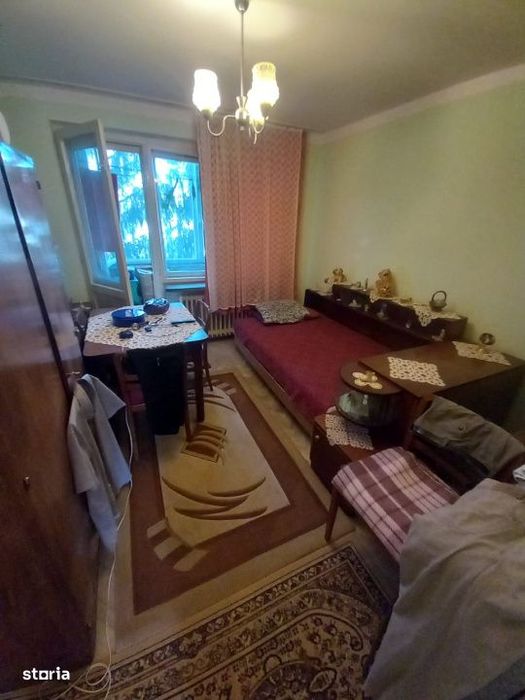 OPORTUNITATE - apartament 3 camere decomandat, 2 bai