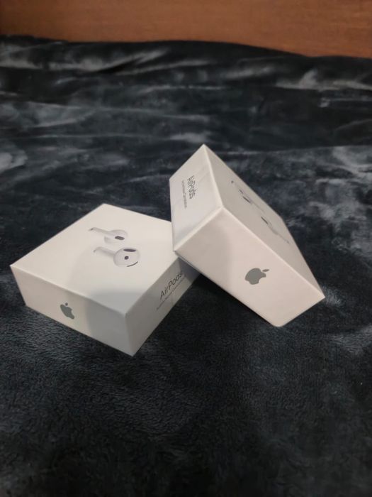 Airpods 4 ANC Noi sigilate