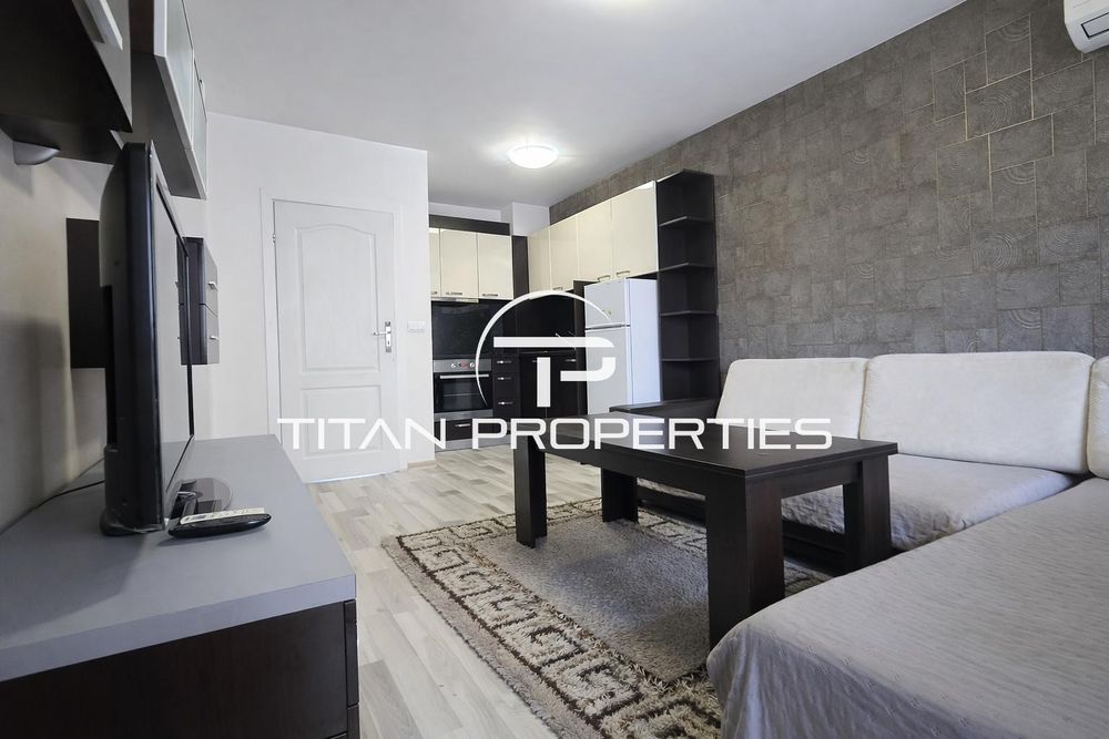 Дава се под наем Двустаен апартамент в Пловдив, Център - 68 кв.м за 448.8 € - Снимка #3