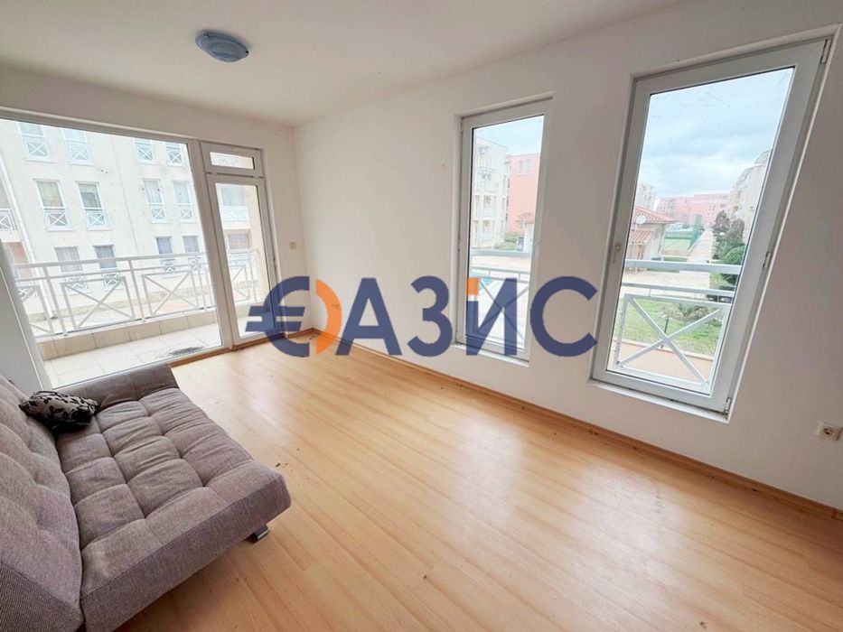 Студио в Комплекс"Сaнни Дей 6" - Слънчев Бряг,България площ: 32 кв.м