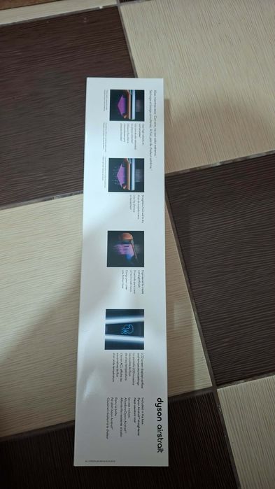 Placa Dyson pt indreptat si uscat parul in acelasi timp