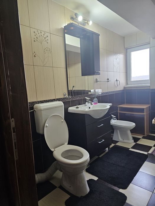 Apartament de inchiriat