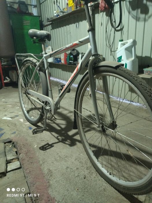 Продам новый велосипед урал