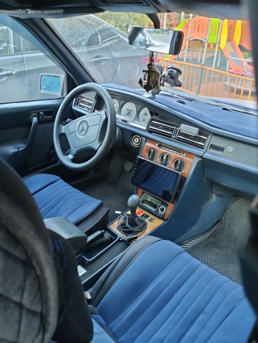 Продам Мерседес 190
