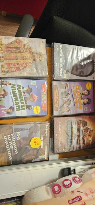 DVD-uri originale, sigilate – filme românești (35 lei/buc)