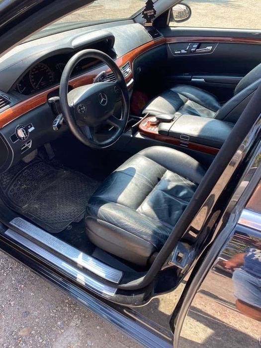 Dezmembrez Mercedes S Class 3.2 Benzina