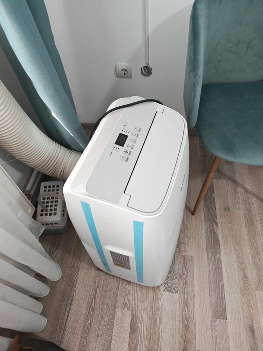 Vand aer conditionat portabil