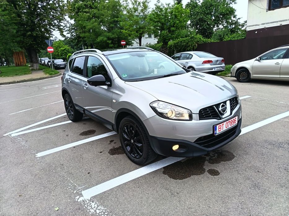 Nisan Qashqai  Tekana