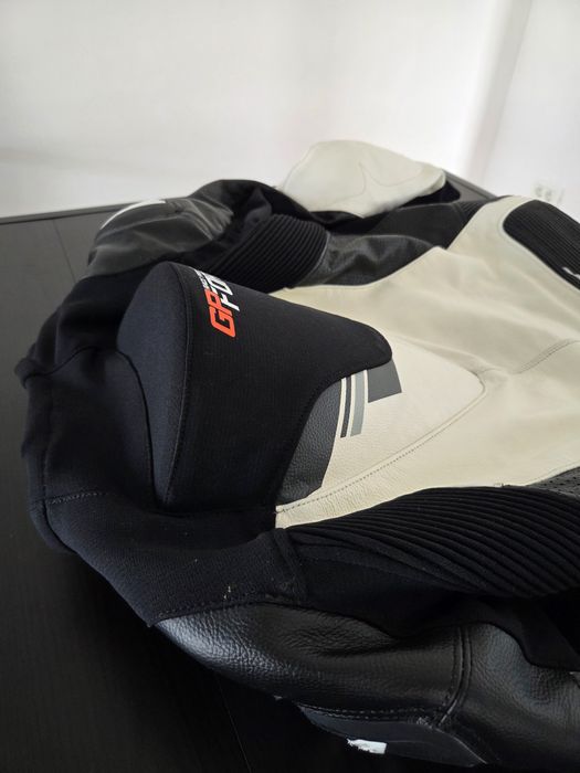 Combinezon moto Alpinestars GP Force V2, 2 bucati