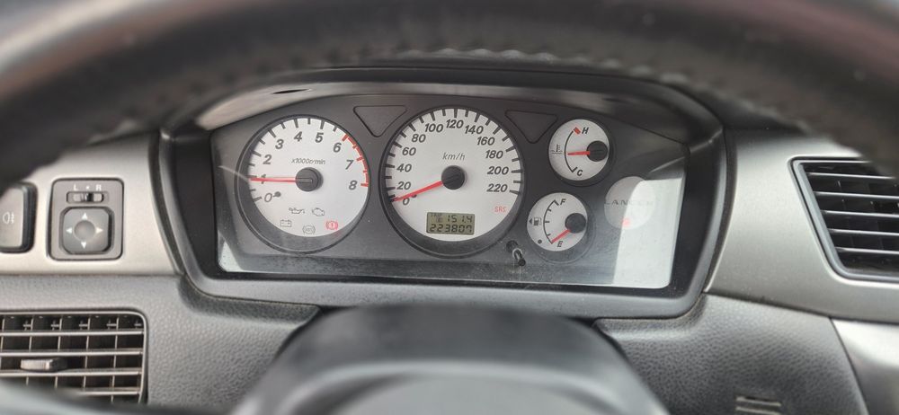 Vand Mitsubishi Lancer