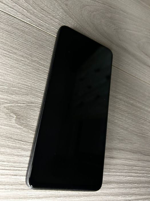 Vând telefon REDMI NOTE 11 PRO 5 G 128 gb