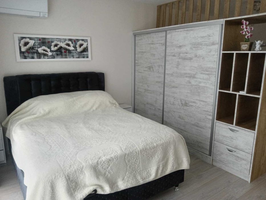 Дава се под наем Двустаен апартамент в Варна, ВИНС - 70 кв.м за 1000 € - Снимка #6