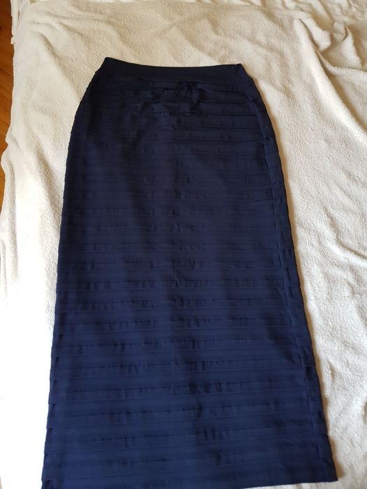 Уникален МАКСИ СЕТ дълга пола и блуза от дантела