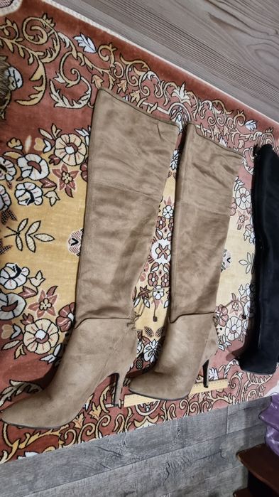 Одежда шапки и сапоги