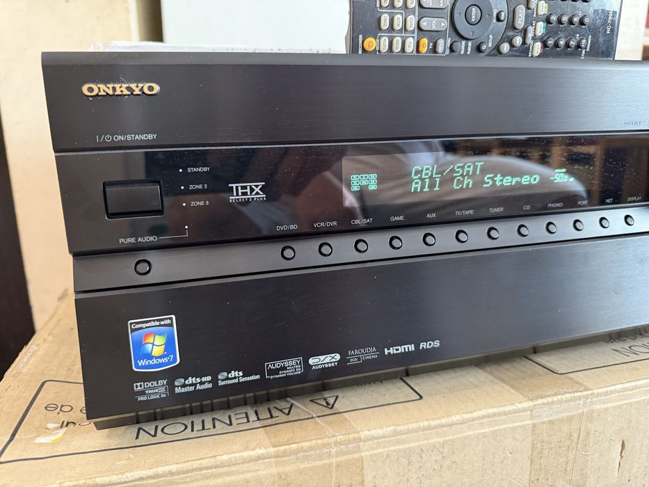 Като нов Onkyo TX-NR807