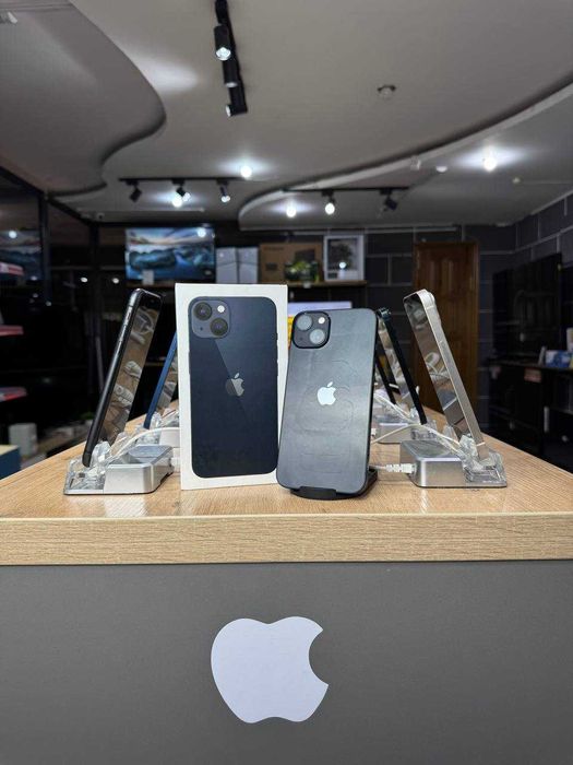 Телефон iPhone 13 128Gb / Айфон 13 128Гб