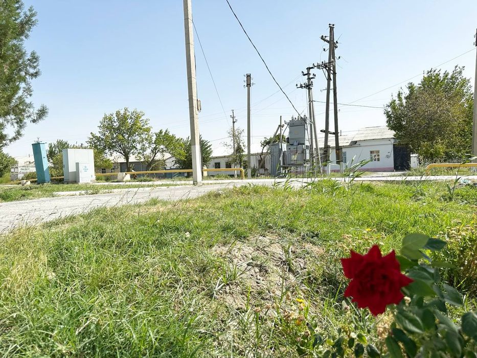 Uy sotiladi arzon narxda