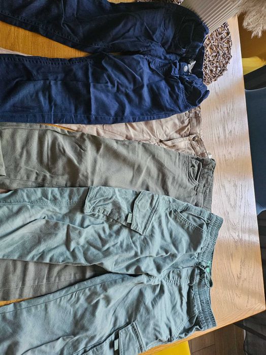 Лот панталони Carter's, Benetton и HM за момче