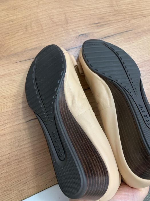 Нови балеринки Cole Haan 37н