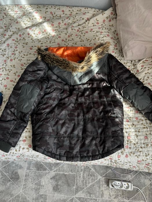 Весенняя куртка на 7-8 лет