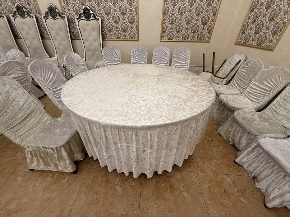 Продам стол б/у, высота 80, диаметр 170