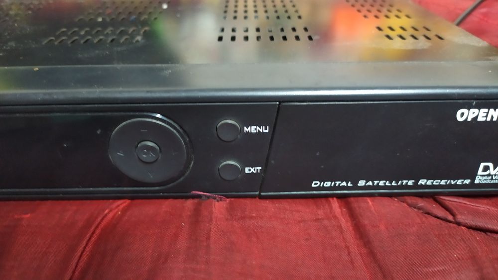 Продам спутниковые тюнера