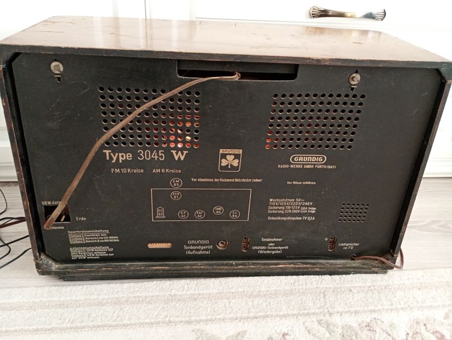 Radio cu amplificator Grundig