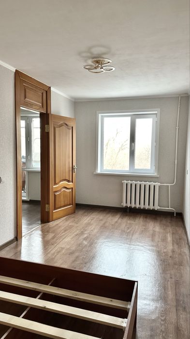 Продам 2-х комнатную квартиру в городе !