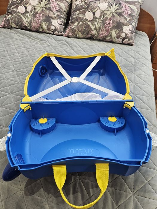 Детски Куфар Percy Police Car Trunki неизползван