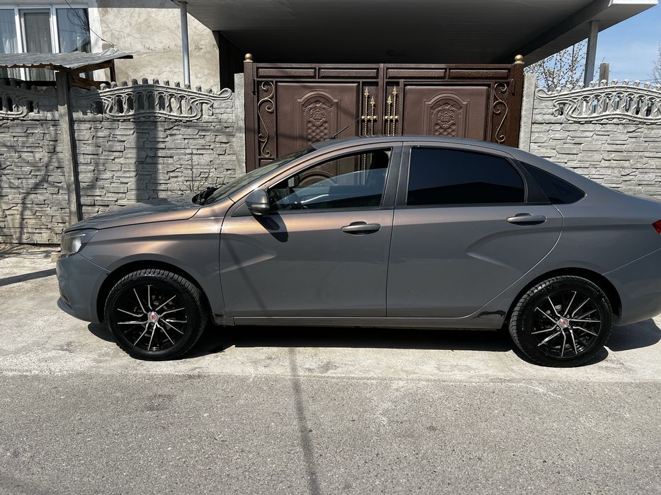 Восены 16 р обмен на веста диск