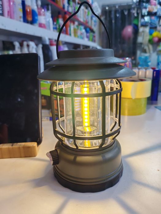 Продаётся светильник универсальный