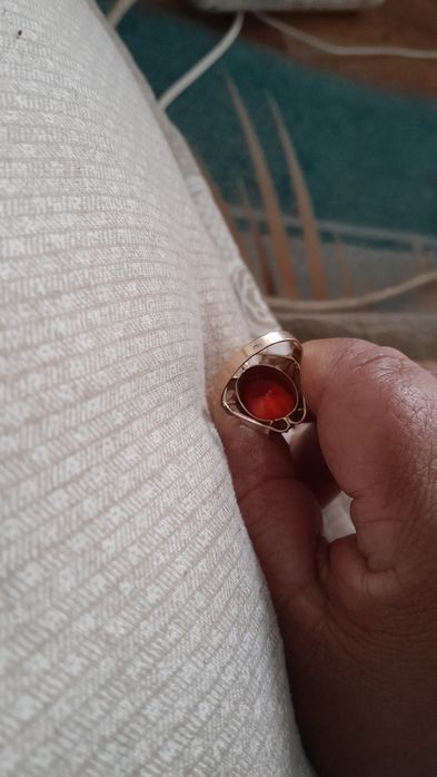 Срочна продам...