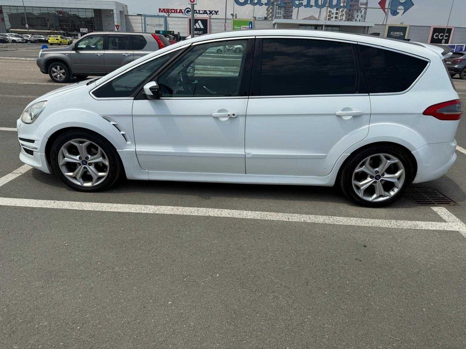 FORD S-MAX 2013