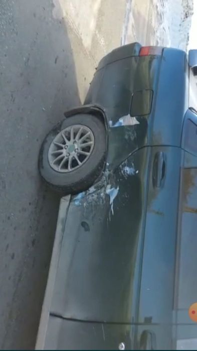 Обменяю 2 машины