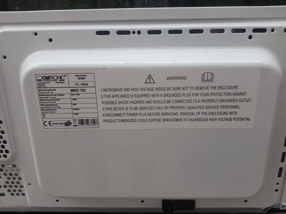 Vand cuptor cu microunde Clatronic