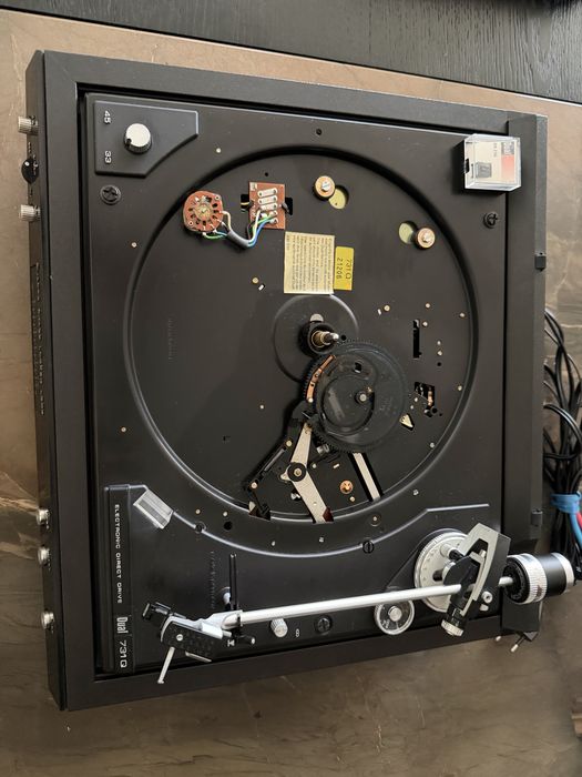 Грамофон Dual CS 731Q