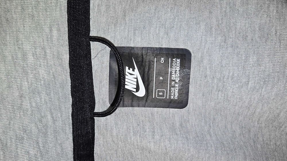 Tech Fleece горнище/сиво