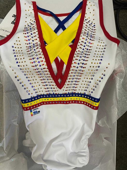 Nadia Comăneci - Tricou de gimnastică SM White Collector