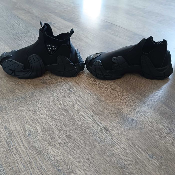 Маратонки без връзки 42-43