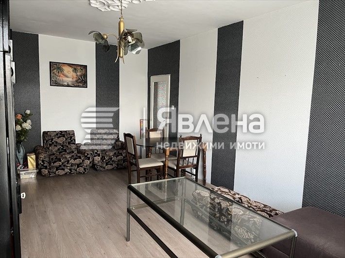 Продава се Четиристаен апартамент в София, Левски Г - 103 кв.м за 1651 €/кв.м - Снимка #2