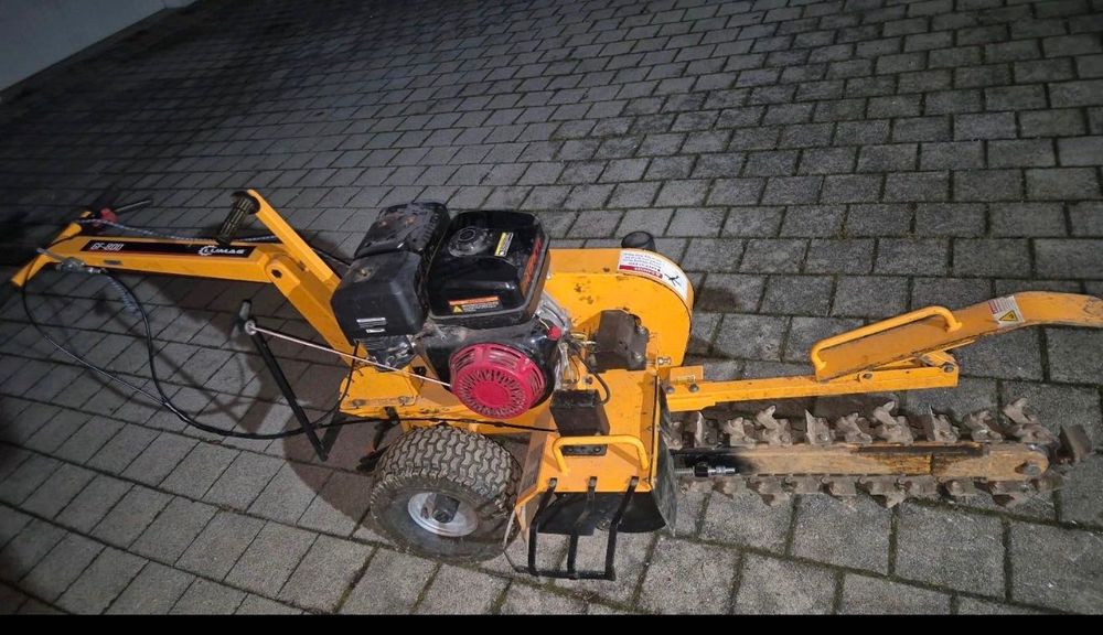 Închiriez utilaj săpat șanțuri trencher  pentru apă curent