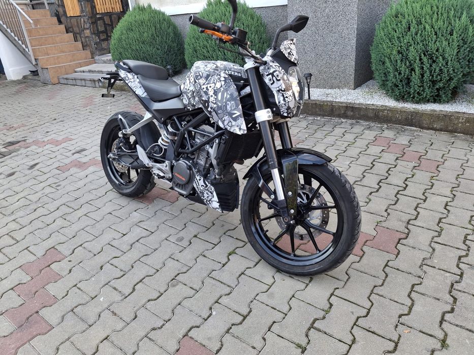 KTM DUKE 125 2016