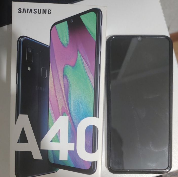 Продаётся Samsung A40