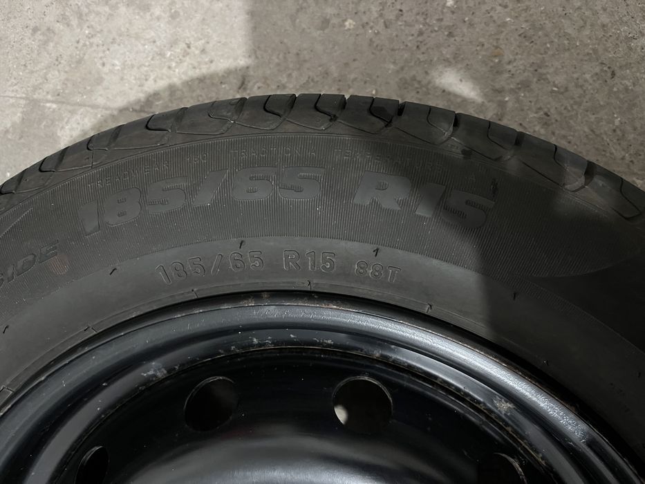 Продам запаску R15