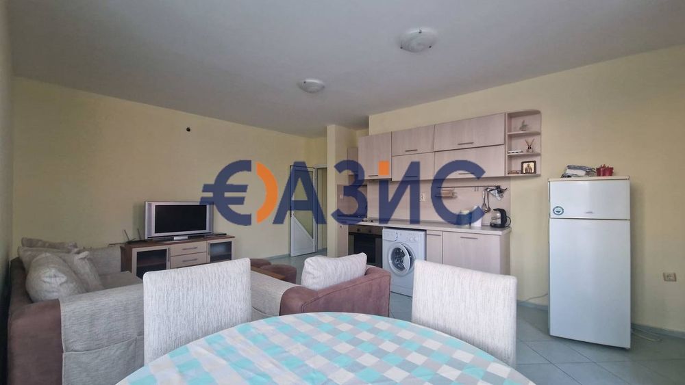 Продава се Тристаен апартамент в к.к. Слънчев бряг - 97 кв.м за 552 €/кв.м - Снимка #6