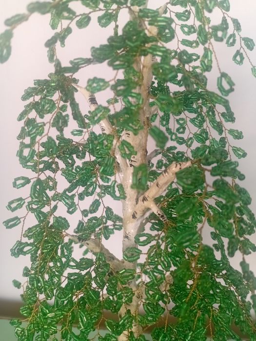 Дерево из бисера